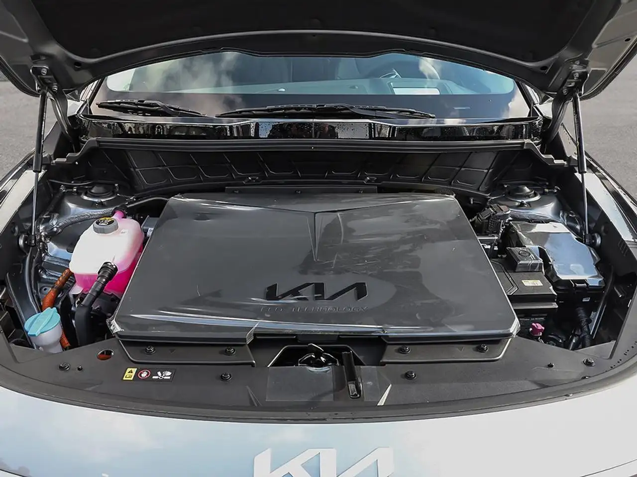 Kia Niro снимка Kia Niro