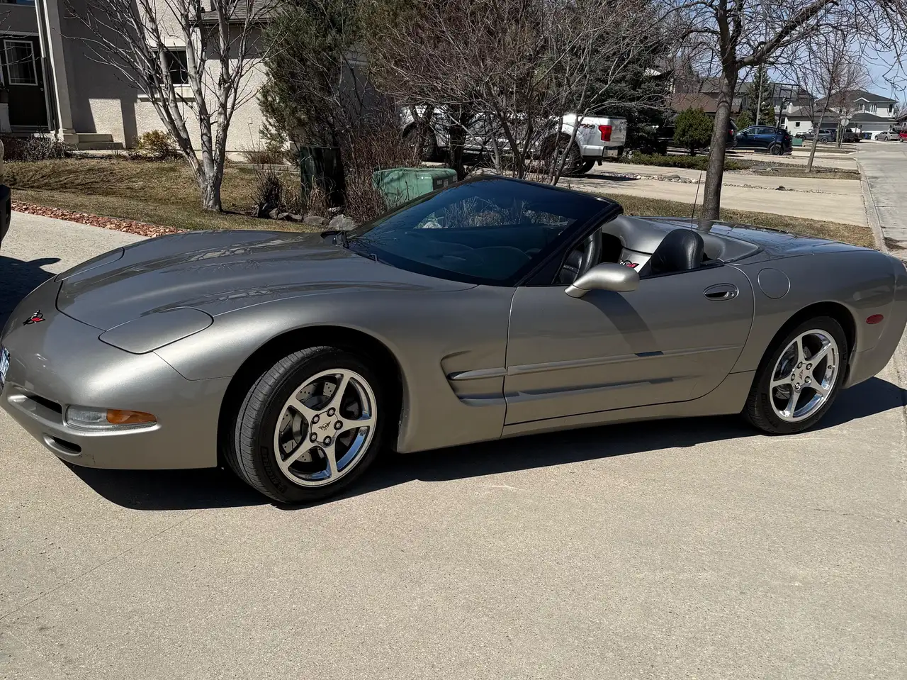 Chevrolet Corvette снимка Chevrolet Corvette