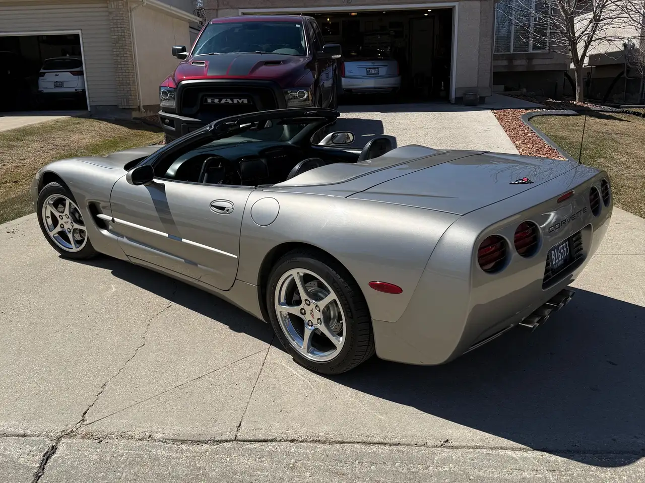 Chevrolet Corvette снимка Chevrolet Corvette