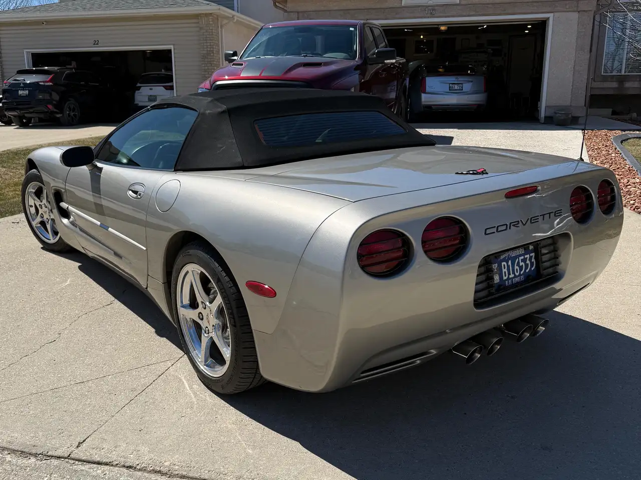 Chevrolet Corvette снимка Chevrolet Corvette
