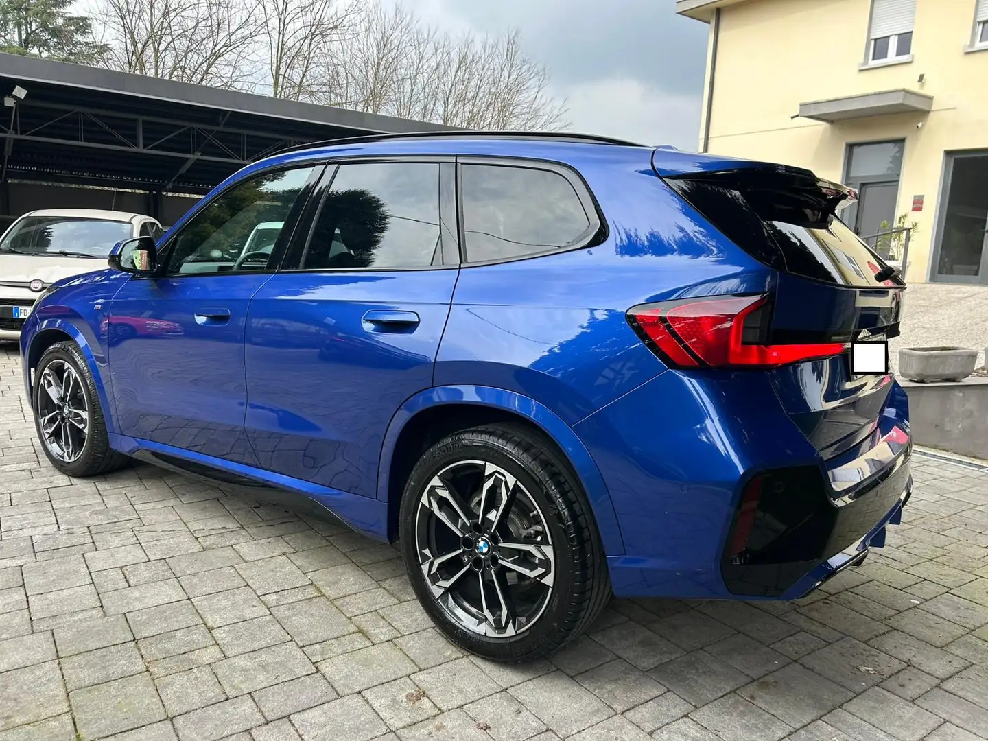 BMW X1 X1 U11 sdrive18d MSport auto CERCHI 19" - SEDILI Blau - 2