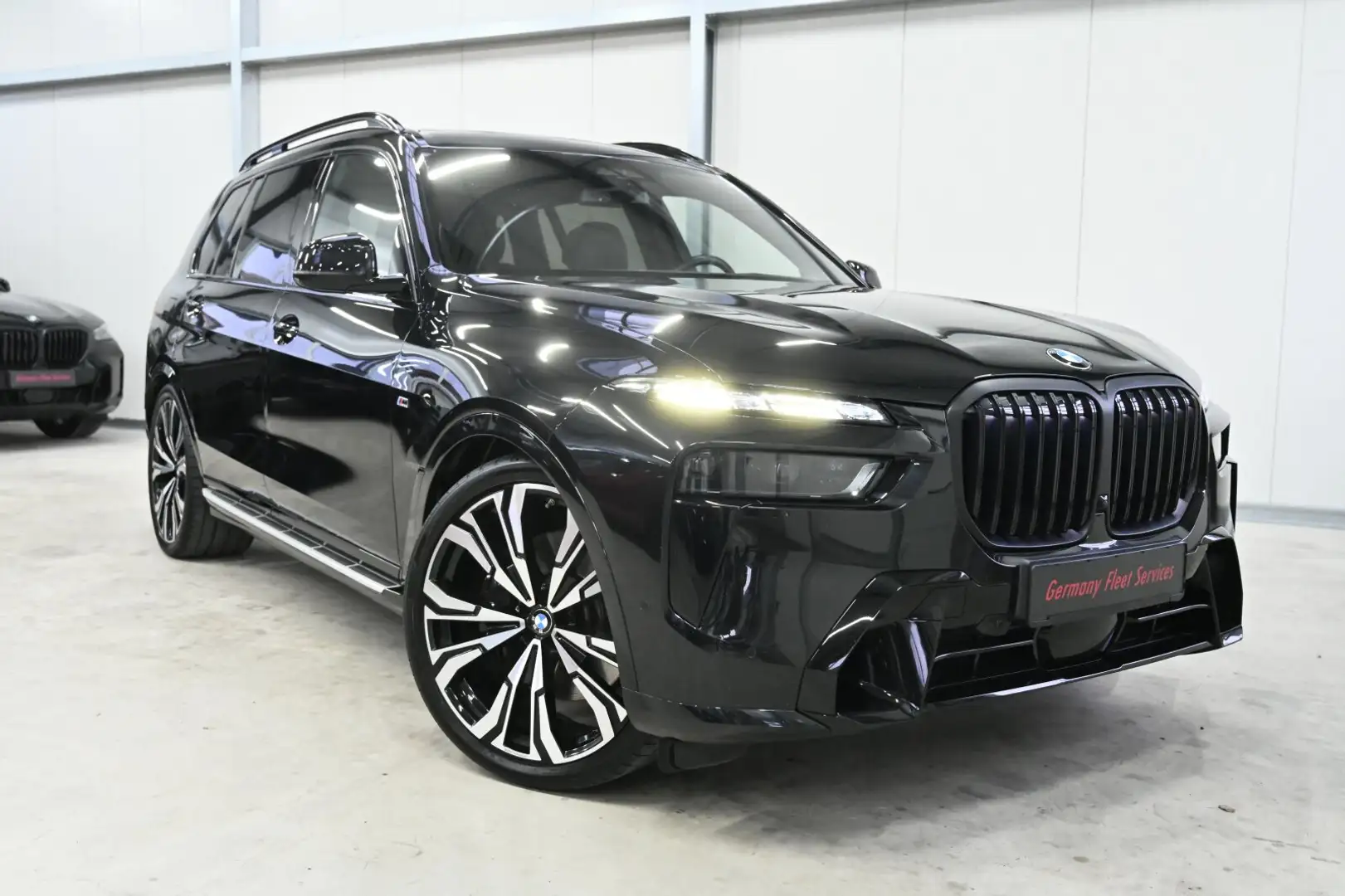 BMW X7 X7 40d M-Sport Pro KRISTALL*DRIVE-PRO*INTEG.*B&W Noir - 1
