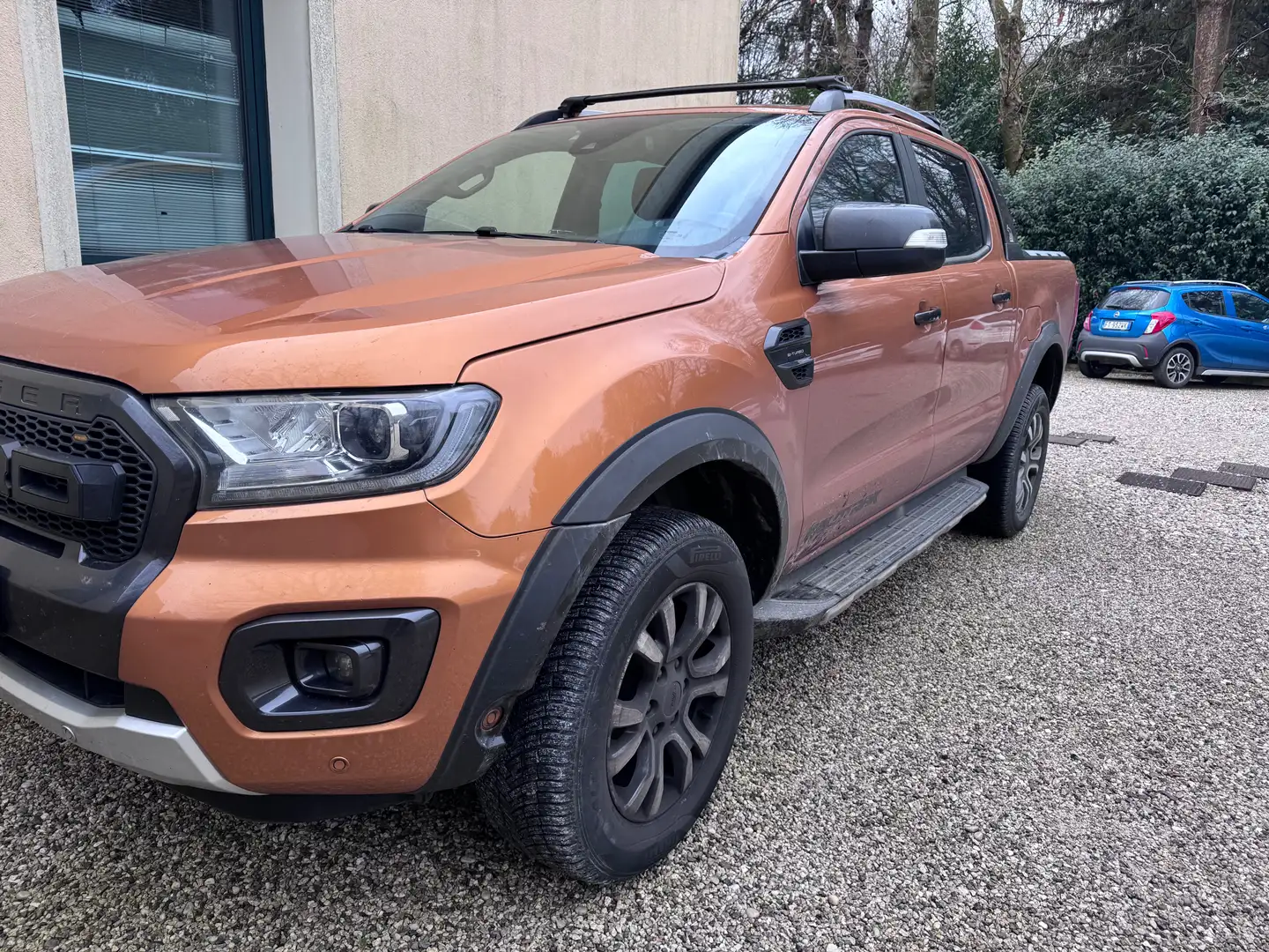 Ford Ranger Ranger VII 2019 2.0 tdci  Wildtrak 213cv auto Naranja - 2