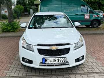 Cruze 1.8 LT