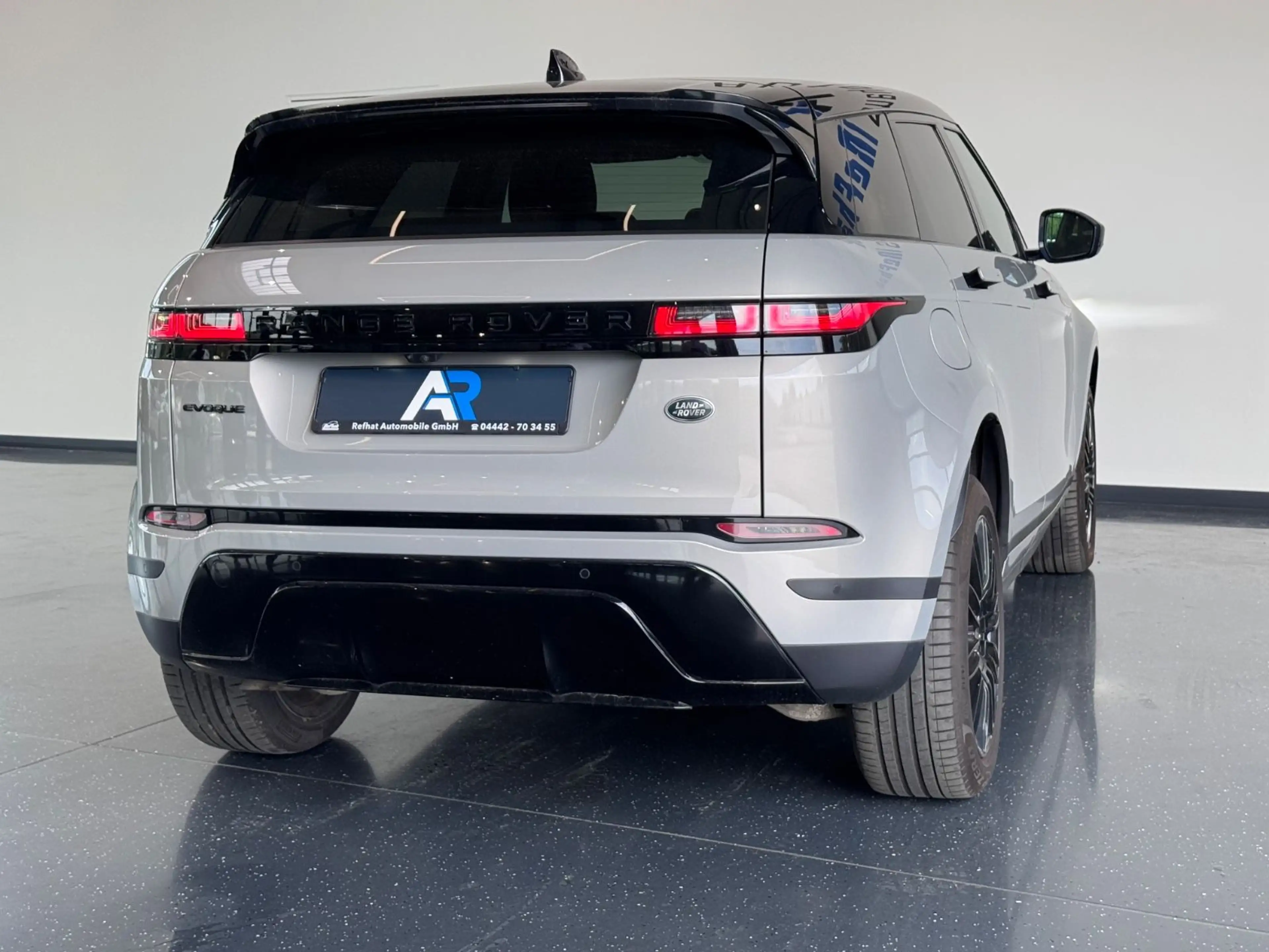 Land Rover Range Rover Evoque D240 SE AWD*LED*PANO*KEYLESS* — photo 8