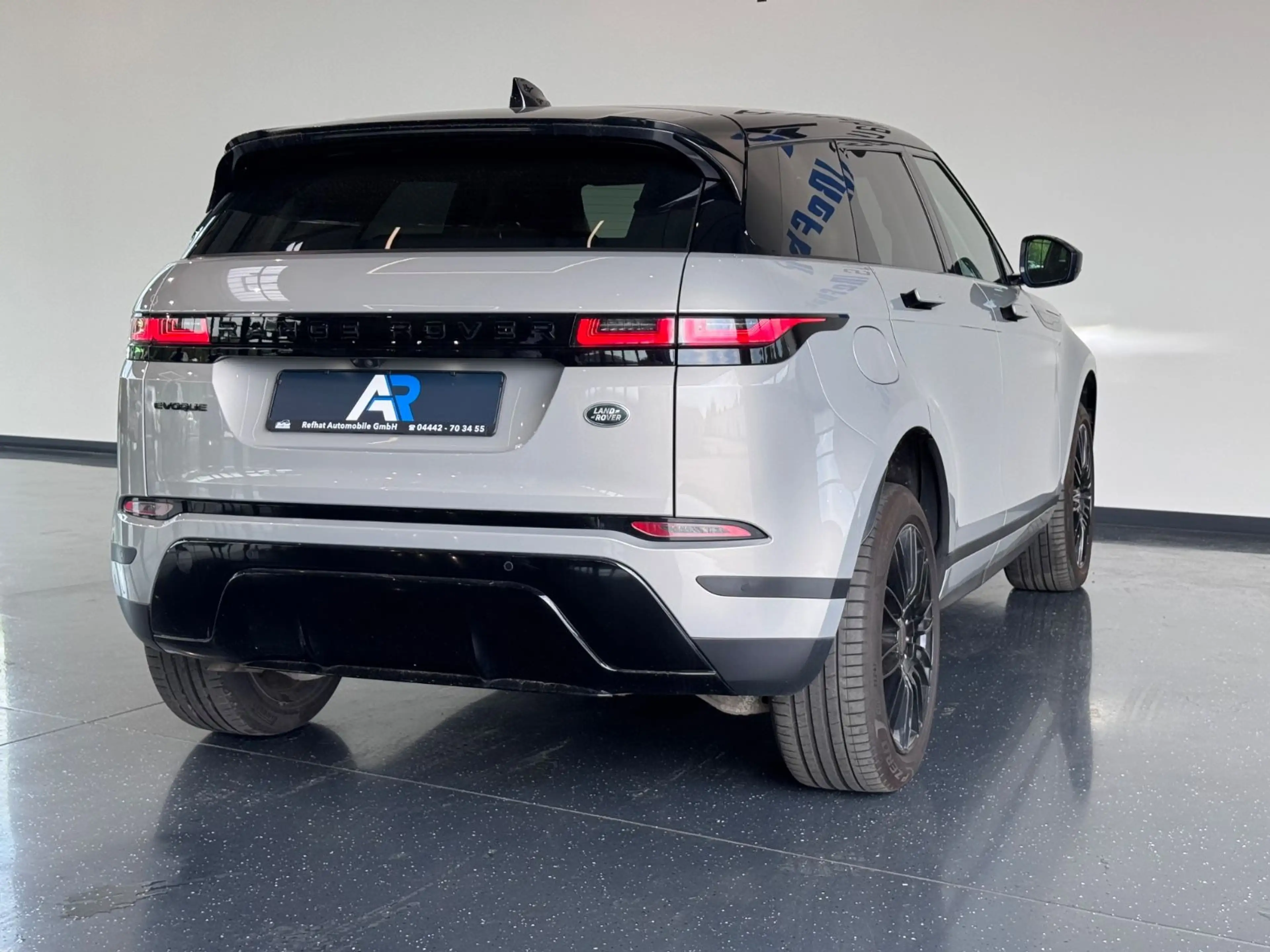 Land Rover Range Rover Evoque D240 SE AWD*LED*PANO*KEYLESS* — photo 9