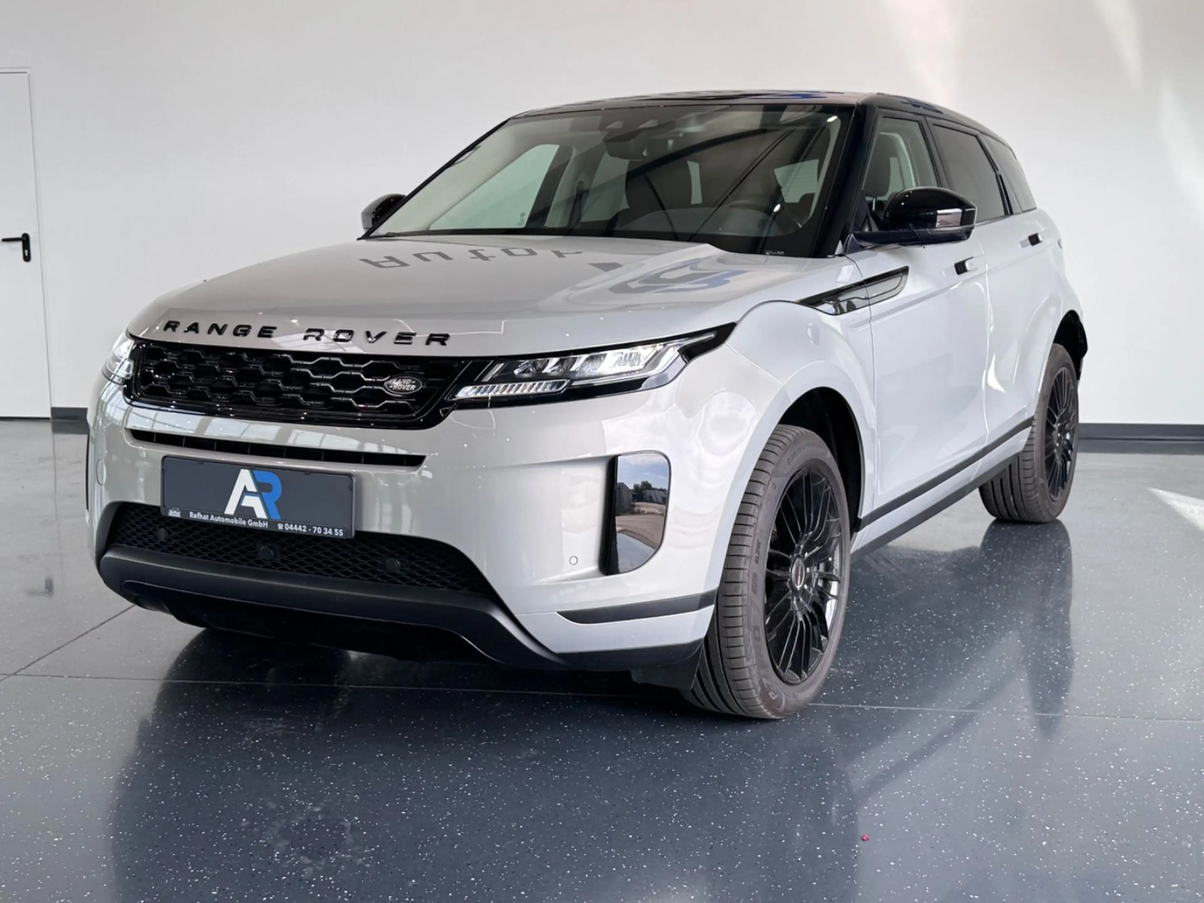 Land Rover Range Rover Evoque D240 SE AWD*LED*PANO*KEYLESS* — photo 2