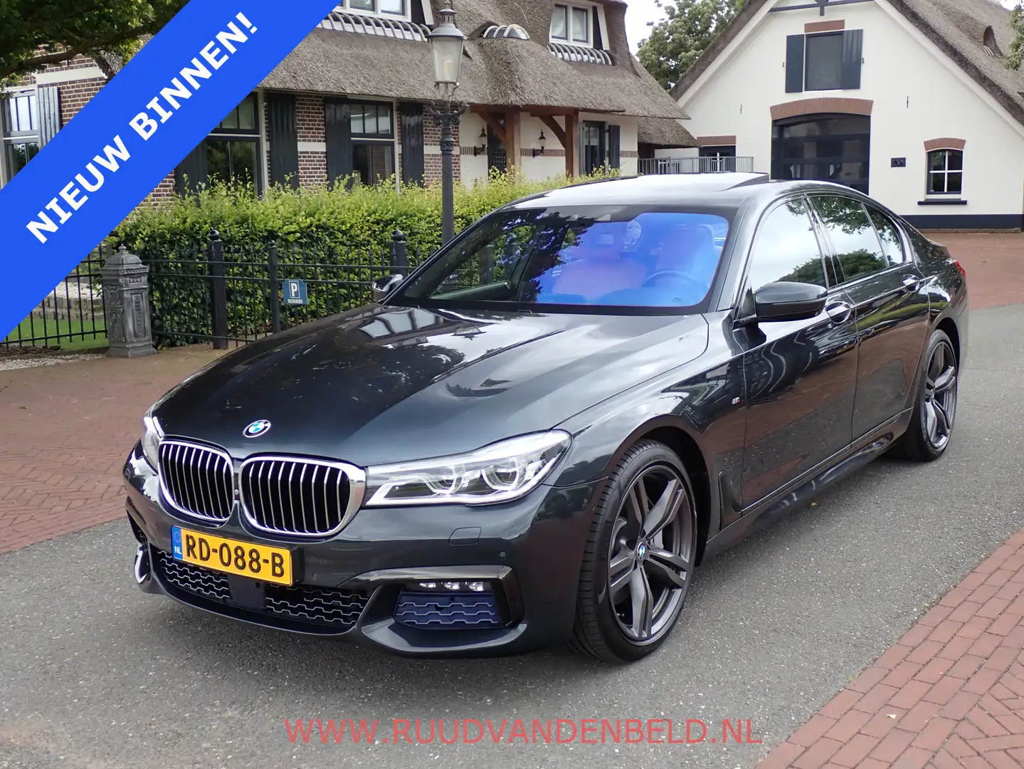 BMW 750 7-serie 750i xDrive M-PAKKET SCHUIFDAK/MASSAGE/20' Grijs - 1