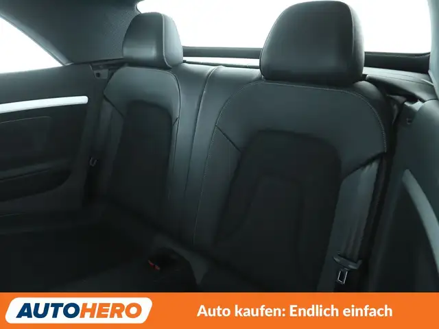 Audi A5 view 14