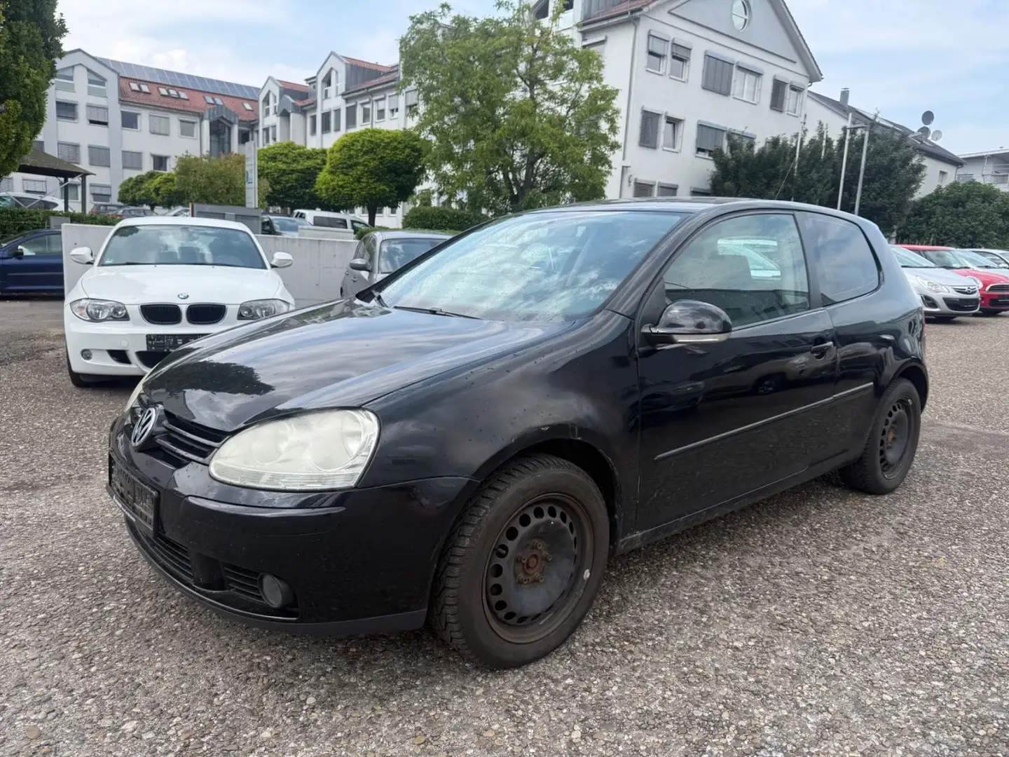Volkswagen Golf V Lim. Tour - Klima -Einparkhilfe Schwarz - 1