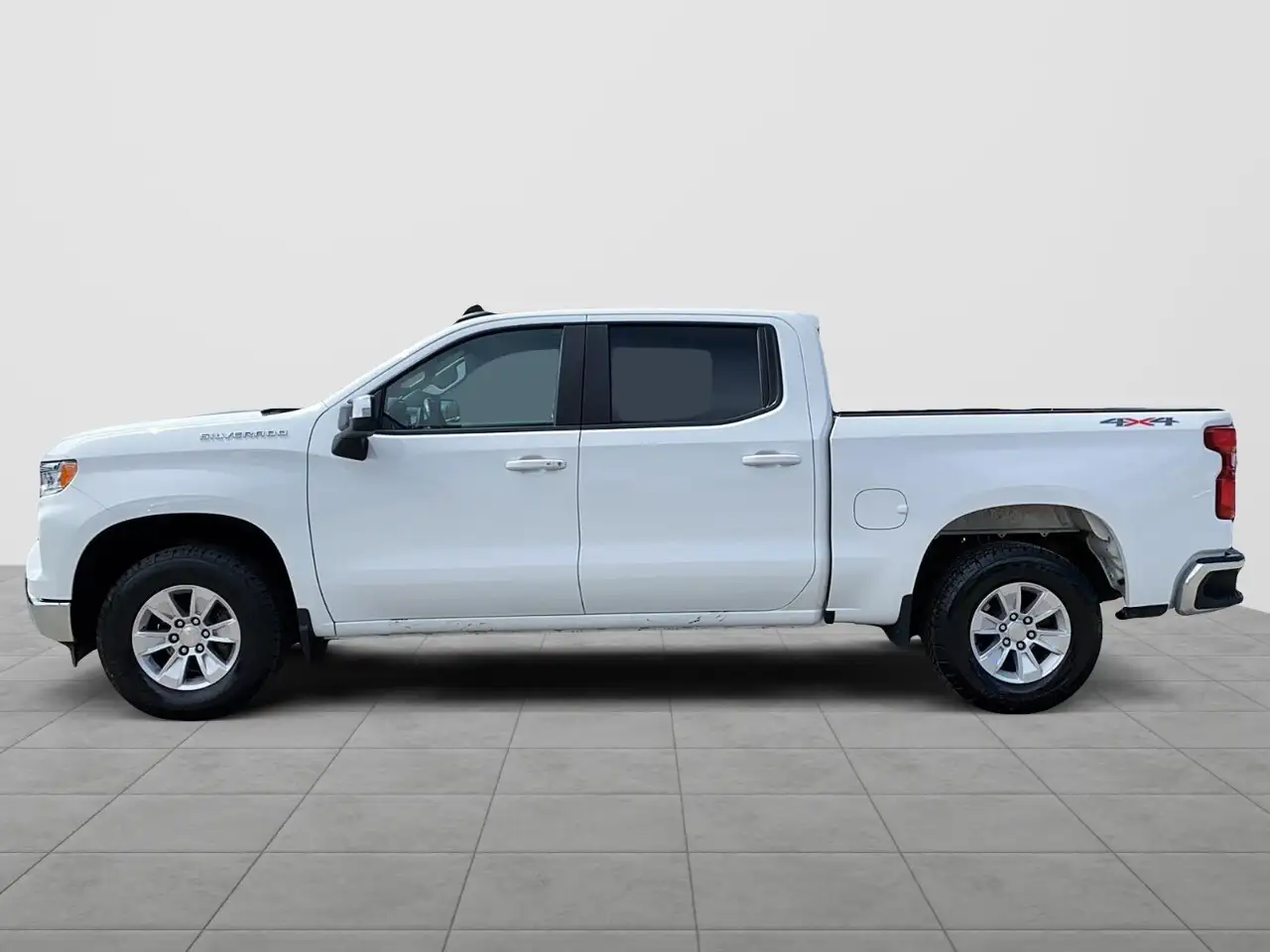 Chevrolet Silverado 1500 снимка Chevrolet Silverado 1500