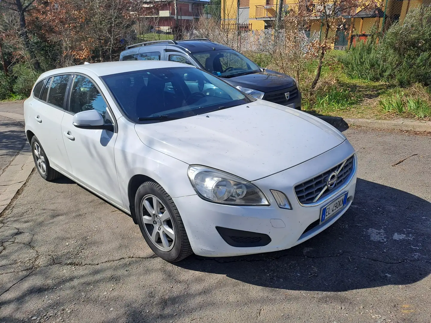 Volvo V60 V60 I 2010 2.0 d4 ved (d3) Summum geartronic Bianco - 2