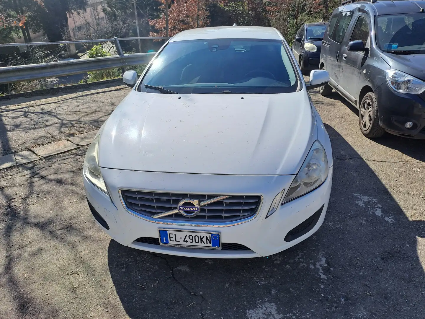 Volvo V60 V60 I 2010 2.0 d4 ved (d3) Summum geartronic Bianco - 1