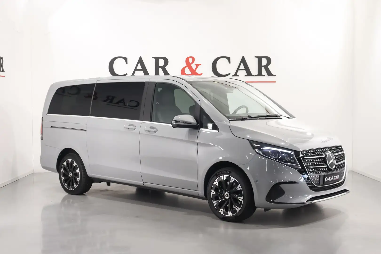 Mercedes-Benz V 300 V 300 d 4Matic Avantgarde Long Grigio - 1