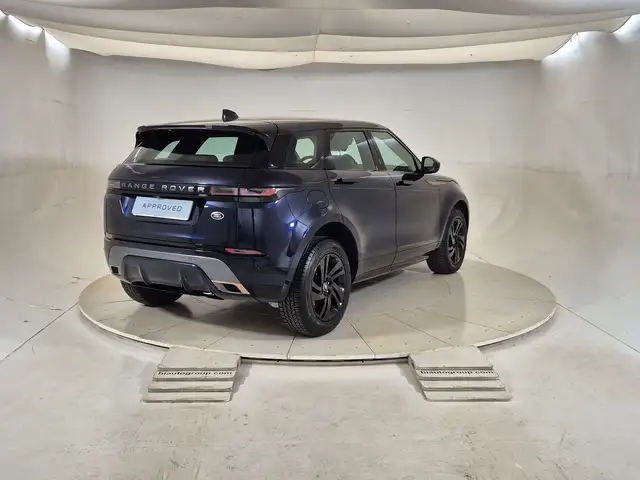 Land Rover Range Rover Evoque view 2