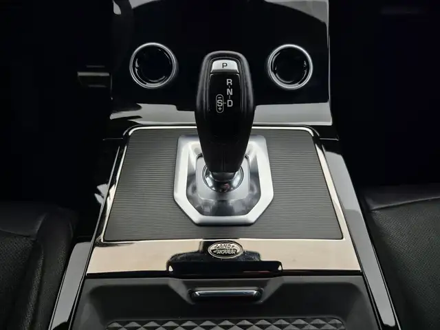 Land Rover Range Rover Evoque view 10