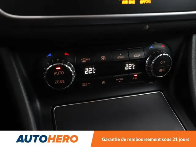 Mercedes-Benz Gla view 27
