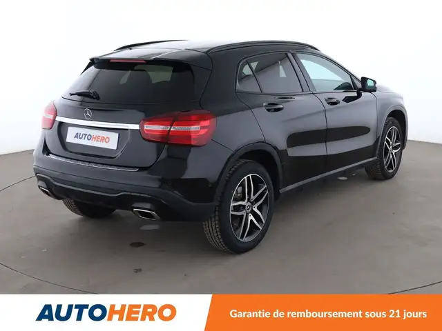Mercedes-Benz Gla view 6