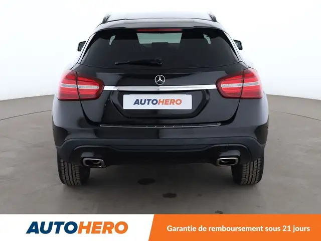 Mercedes-Benz Gla view 5