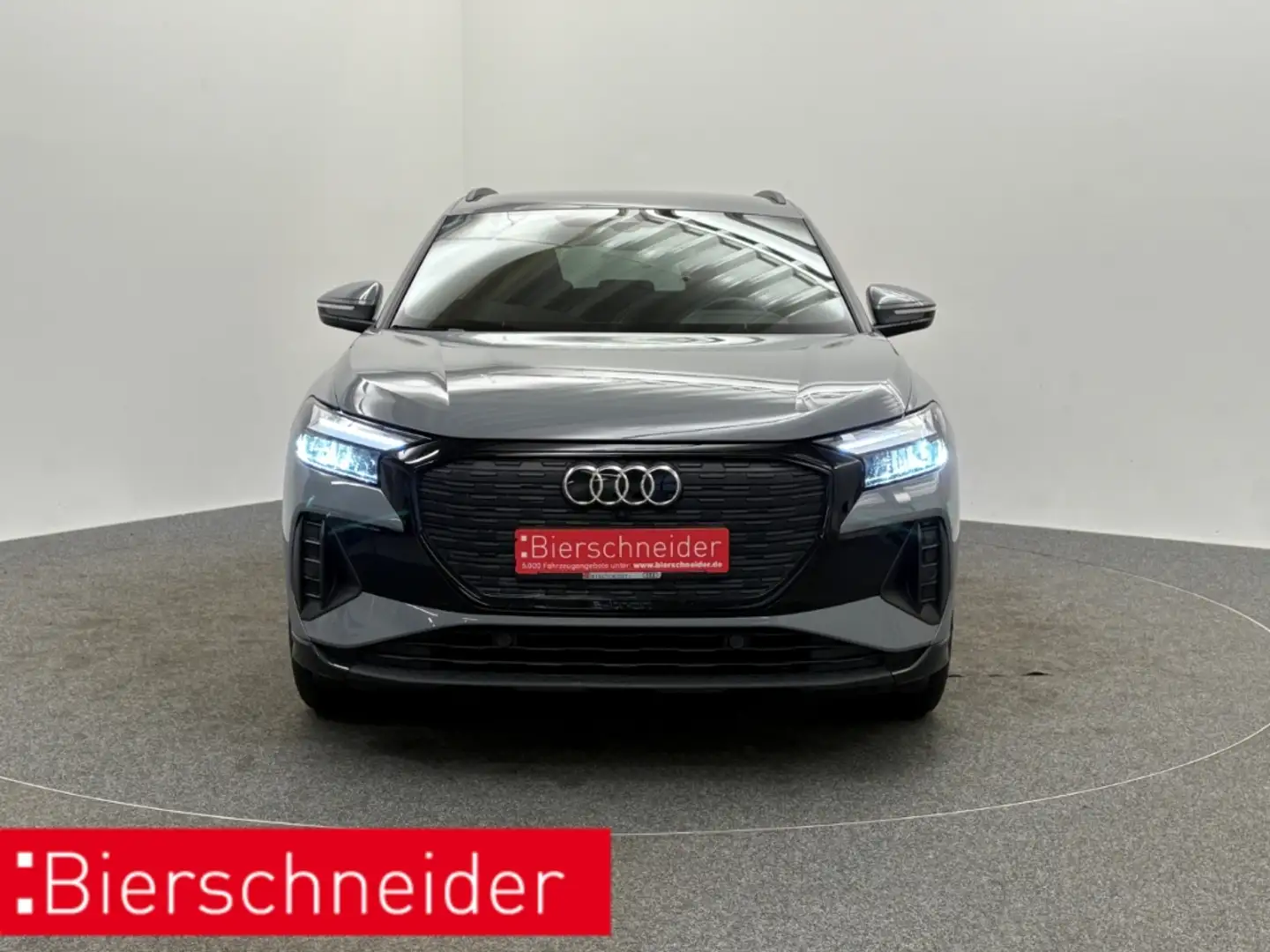 Audi Q4 e-tron 45 qu. S line LED 20 S-SITZE SONOS AHK ACC VIRTUAL Grau - 2