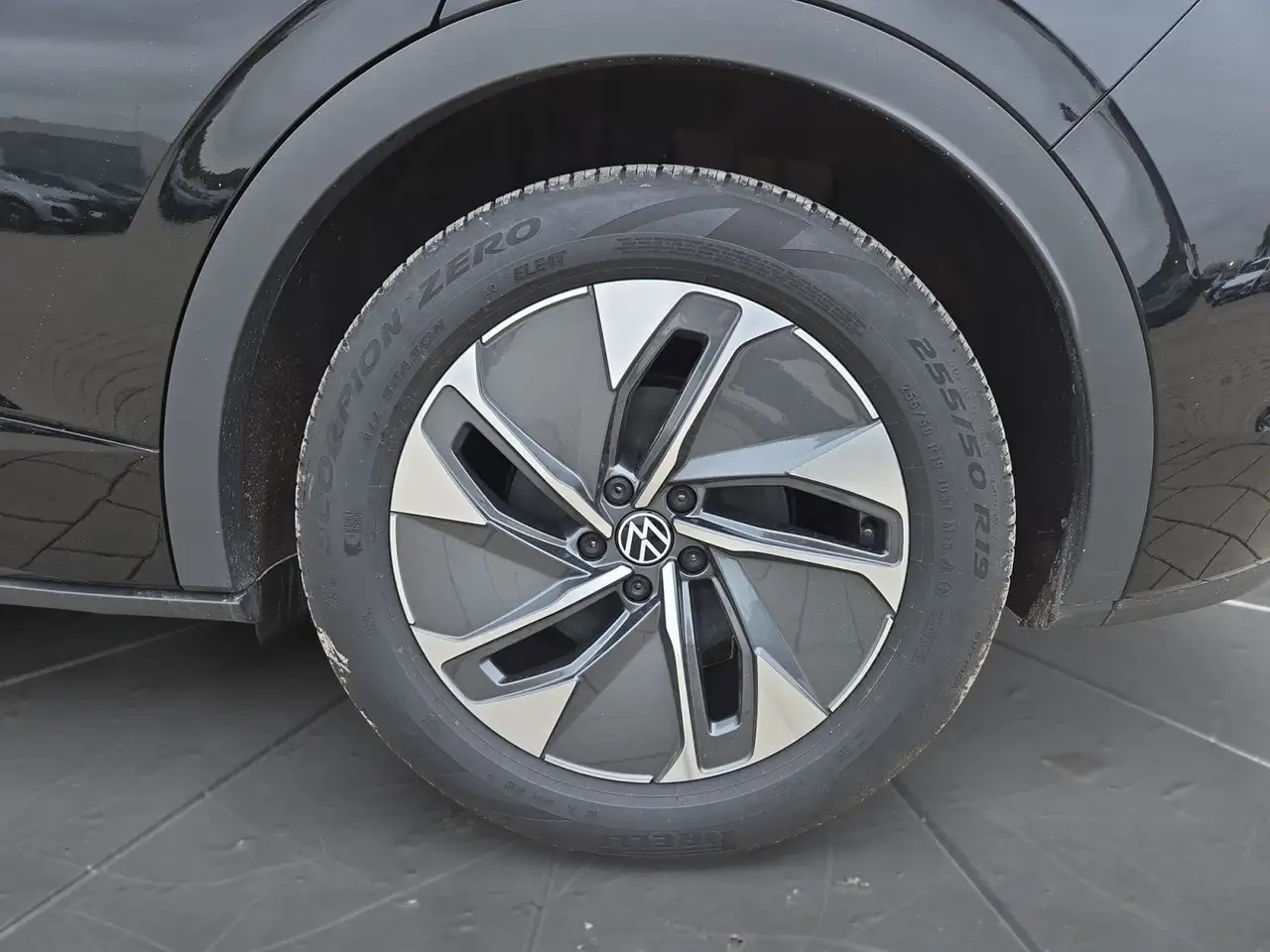 Volkswagen ID.5 Pro, 5J.Gar./77/82 kWh/WÄRMEPUMPE/MATRIX/SI 15