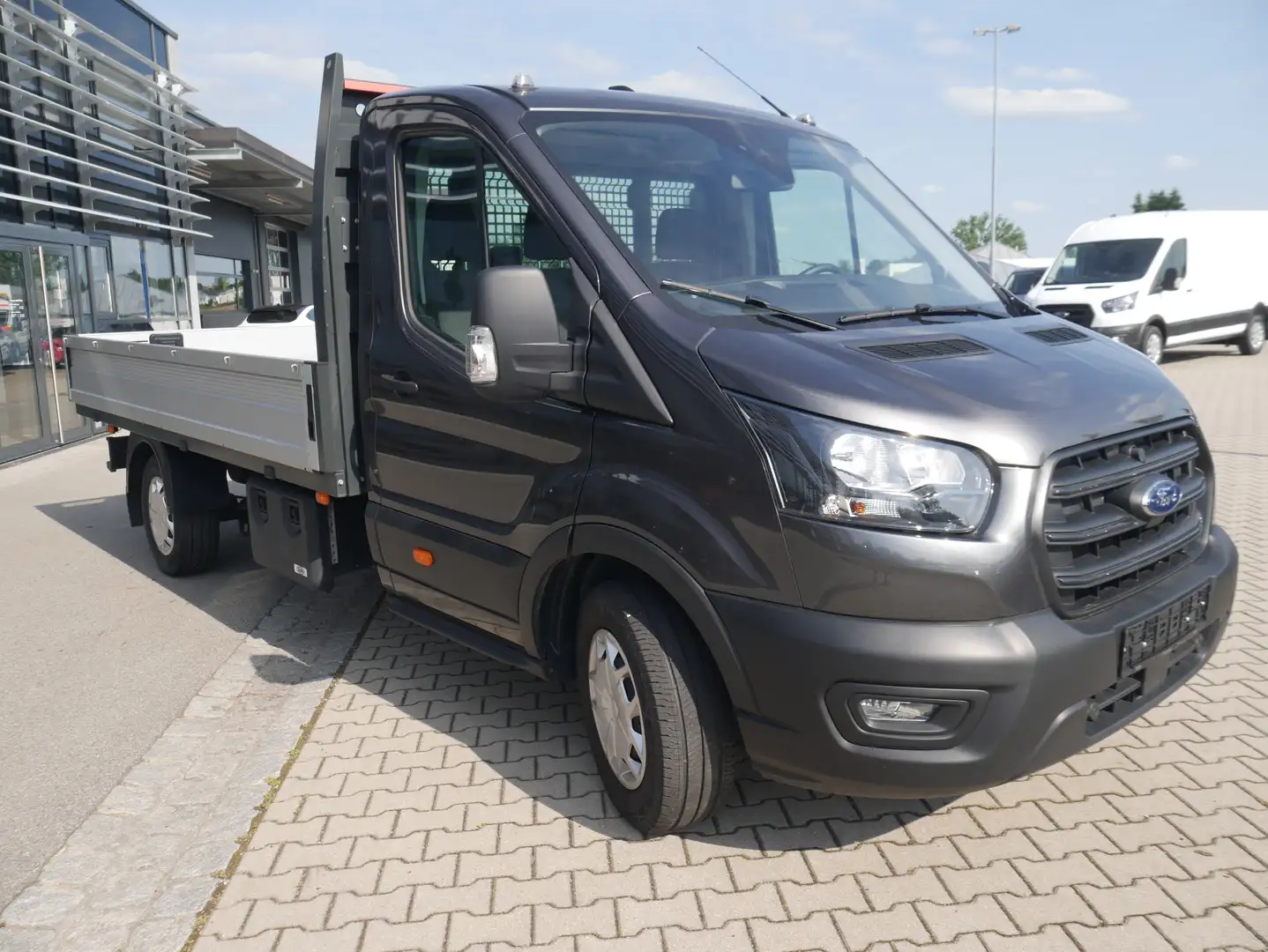 Ford Transit 350 L3 Einzelkabine Trend Pritsche Klima AHK USB Grey - 2