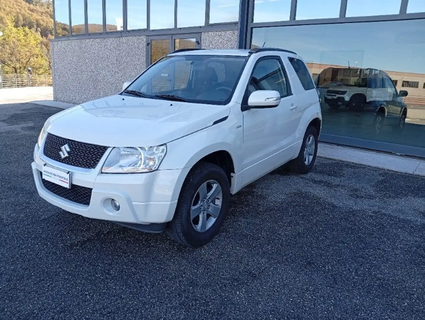 Suzuki Grand Vitara Grand Vitara II 2006 1.9 ddis offroad 3p E5 Blanc - 1