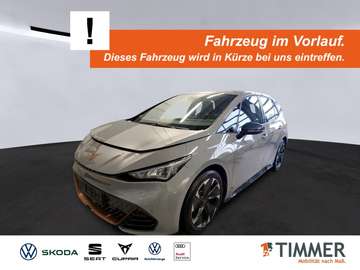62 kWh +LED +ACC +RKAM +NAVI +SHZ +19" +CARPLAY +