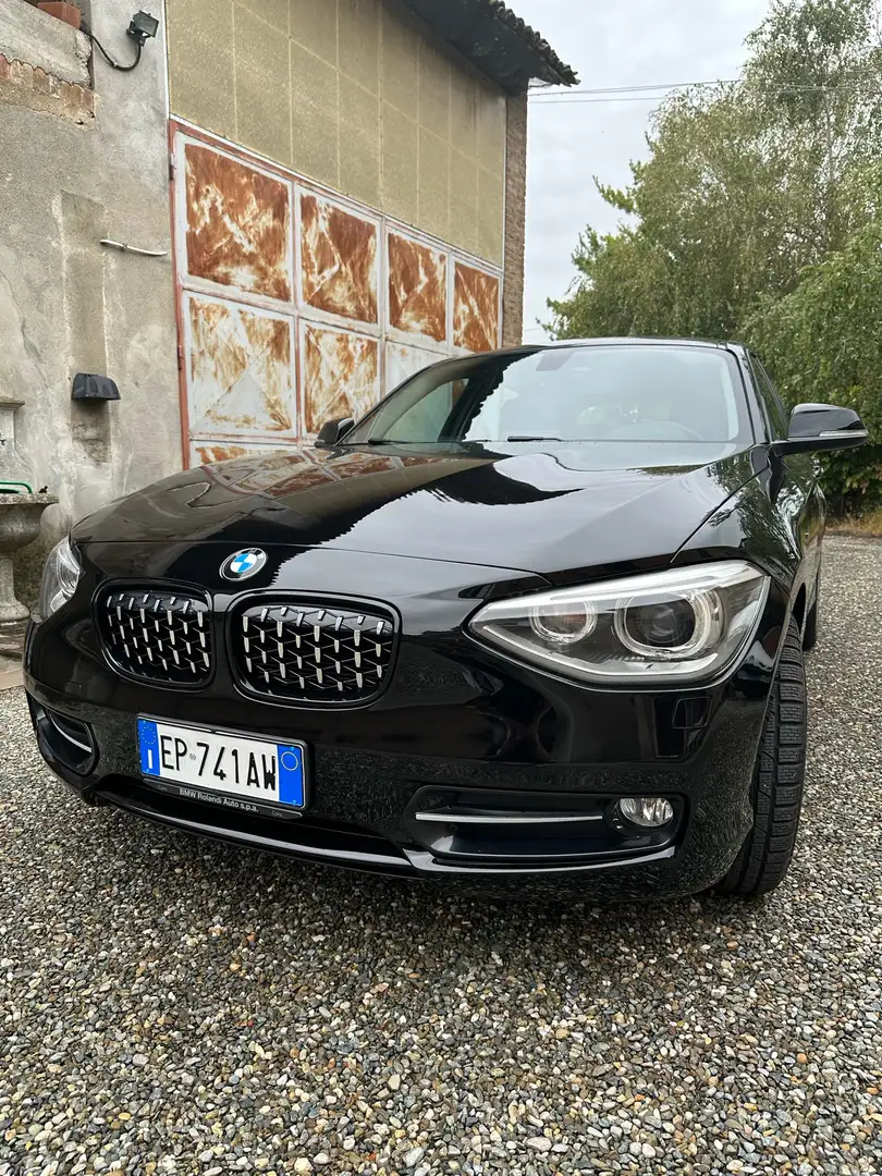 BMW 118 118d 5p Sport Czarny - 1