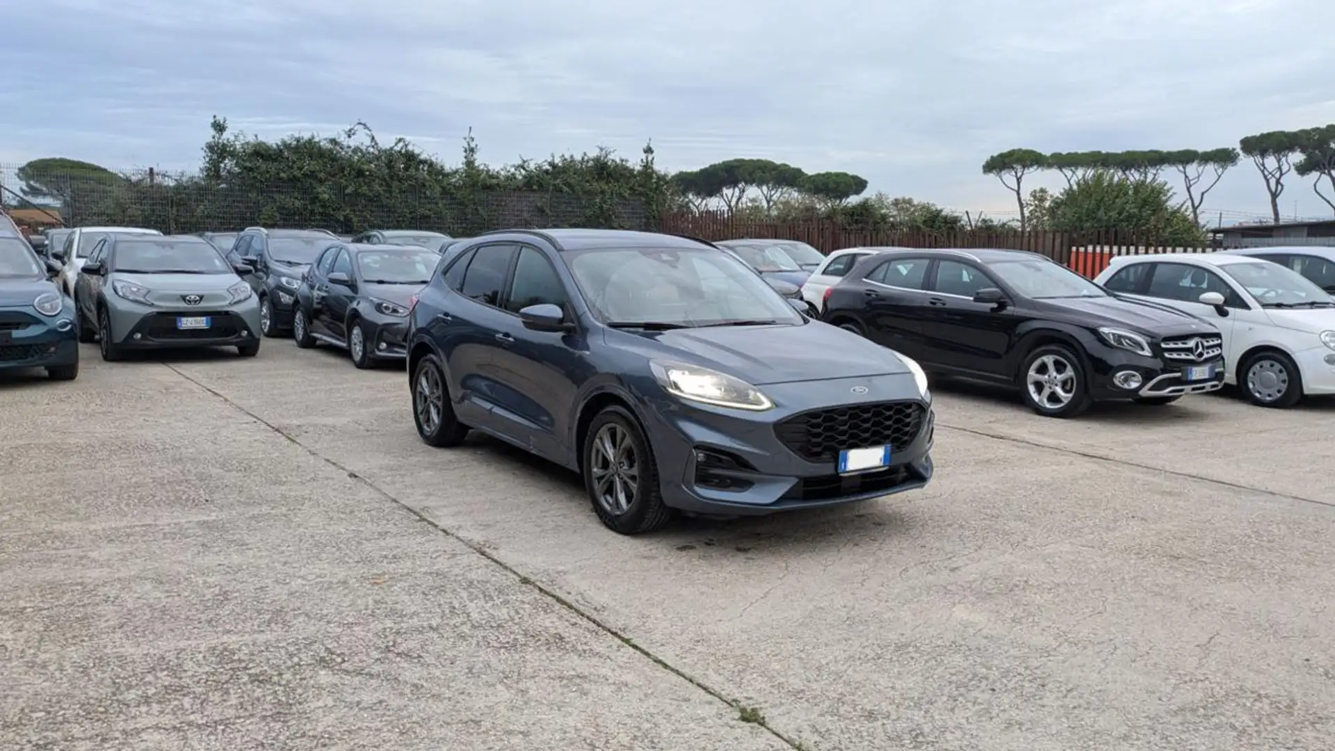 Ford Kuga FHEV ST-LINE 2.5cc 190cv BRAKE ASSIST TELECAM Bleu - 1