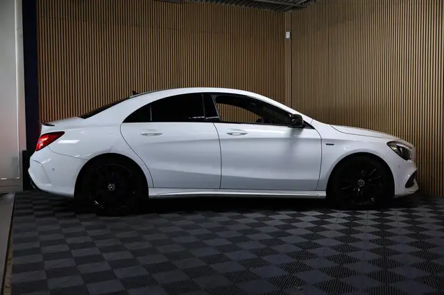 Mercedes-Benz Cla view 5