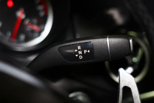 Mercedes-Benz Cla view 13