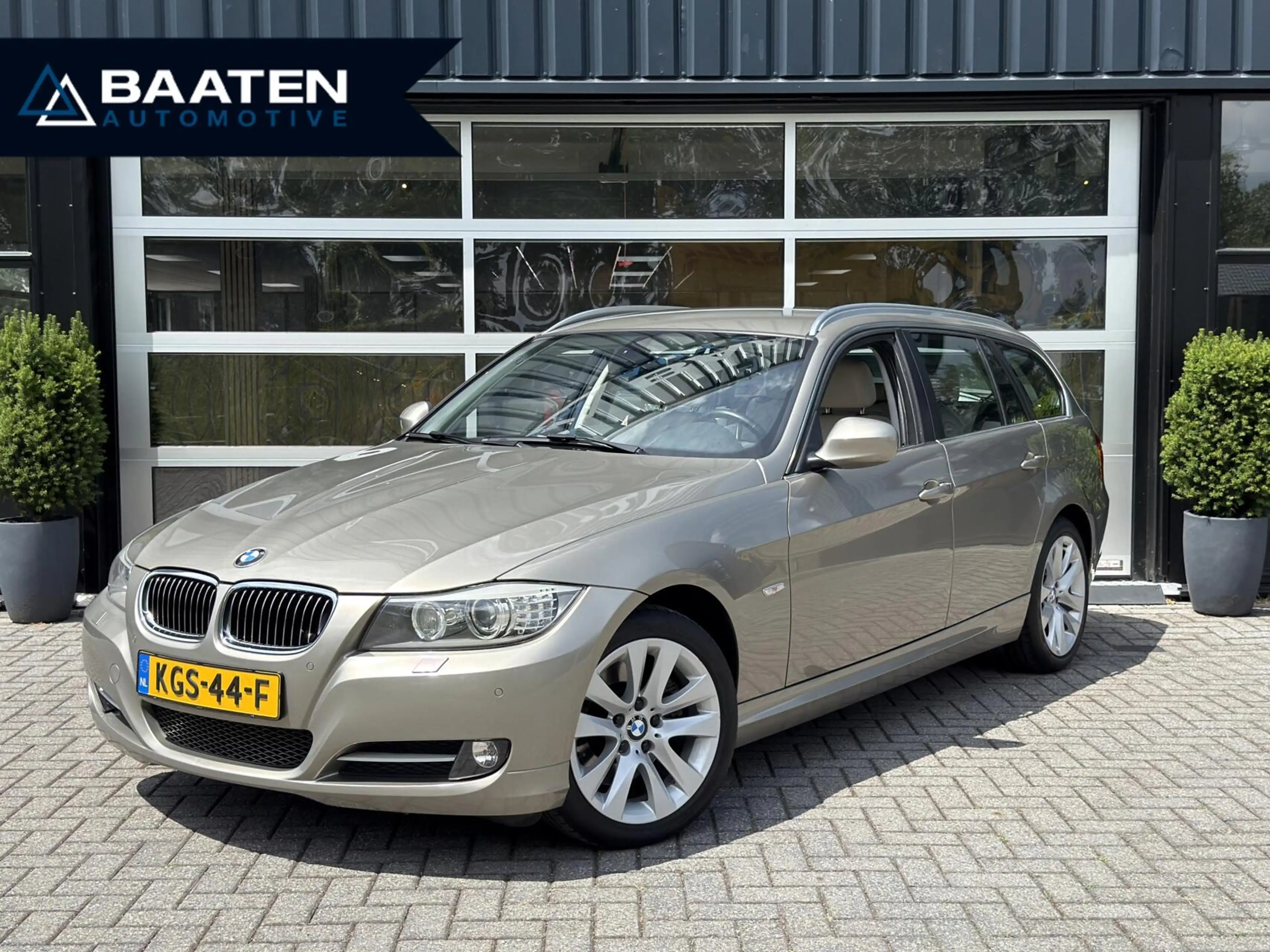 BMW 325 3-serie Touring 325xi Luxury Line Edition|UNIEK|Le