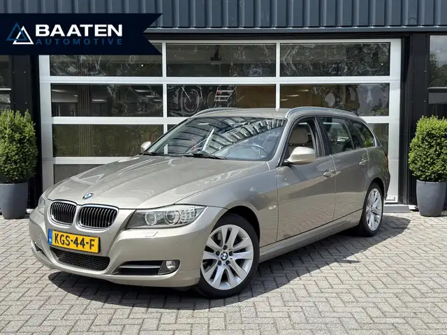 BMW 325 3-serie Touring 325xi Luxury Line Edition|UNIEK|Le