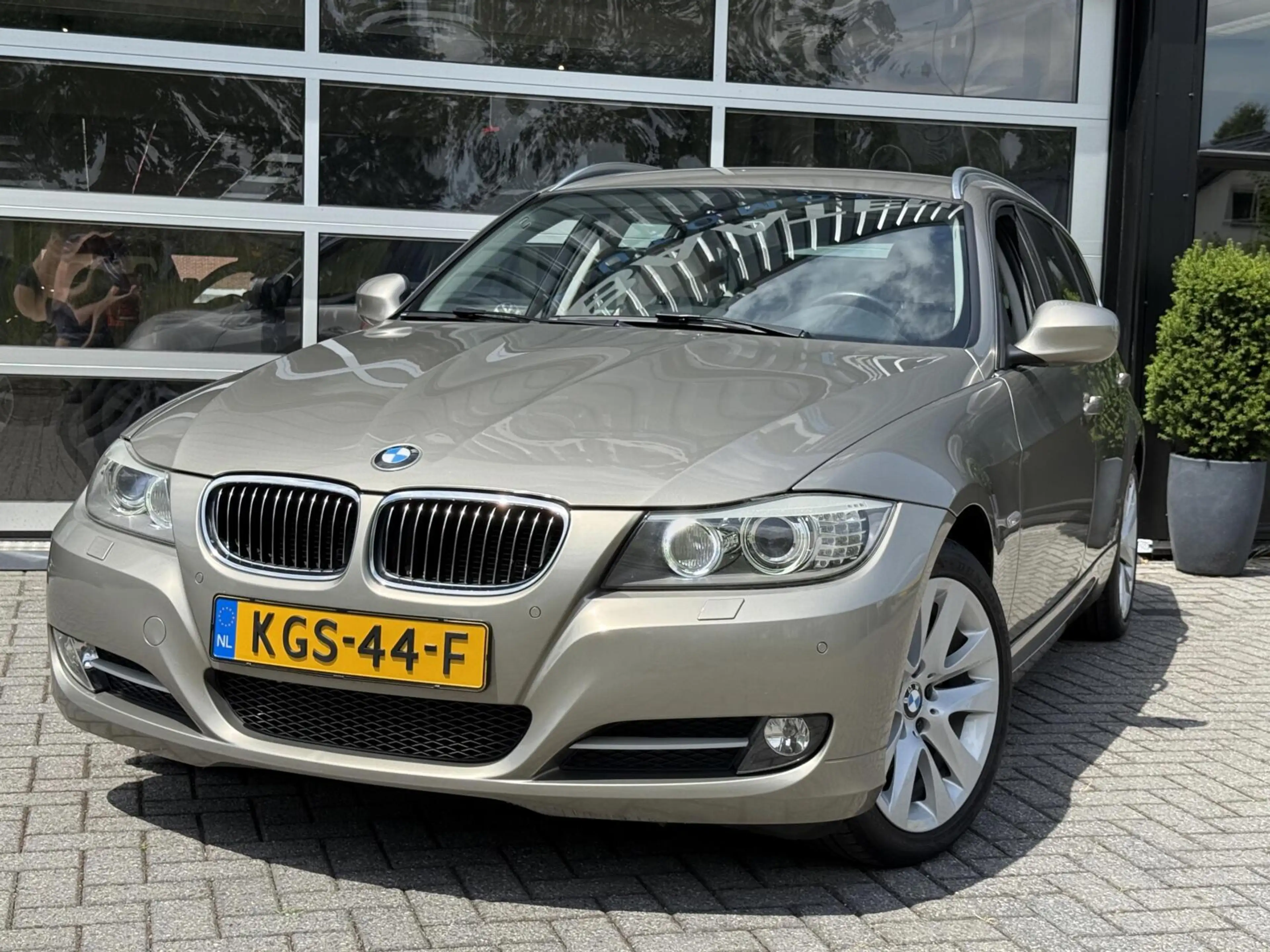 BMW 325 3-serie Touring 325xi Luxury Line Edition|UNIEK|Le — photo 4