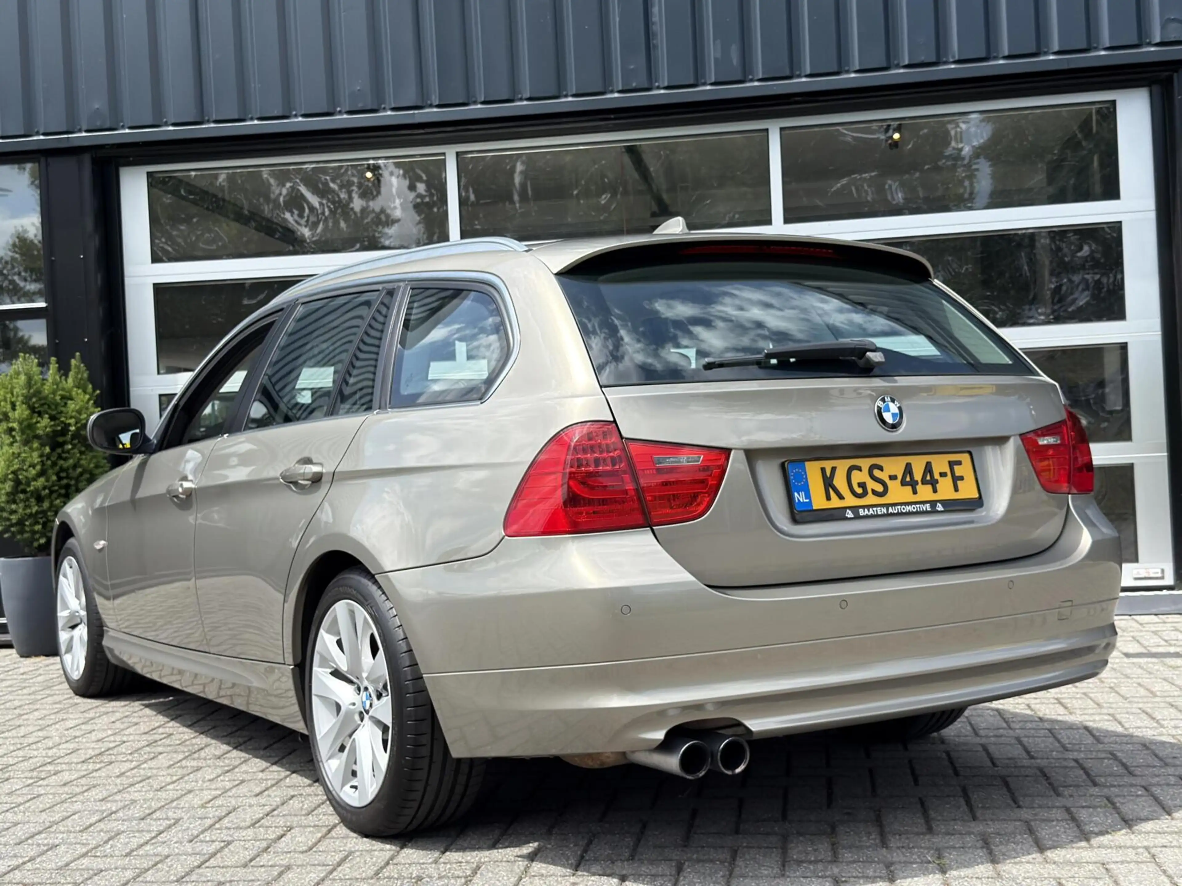 BMW 325 3-serie Touring 325xi Luxury Line Edition|UNIEK|Le — photo 2
