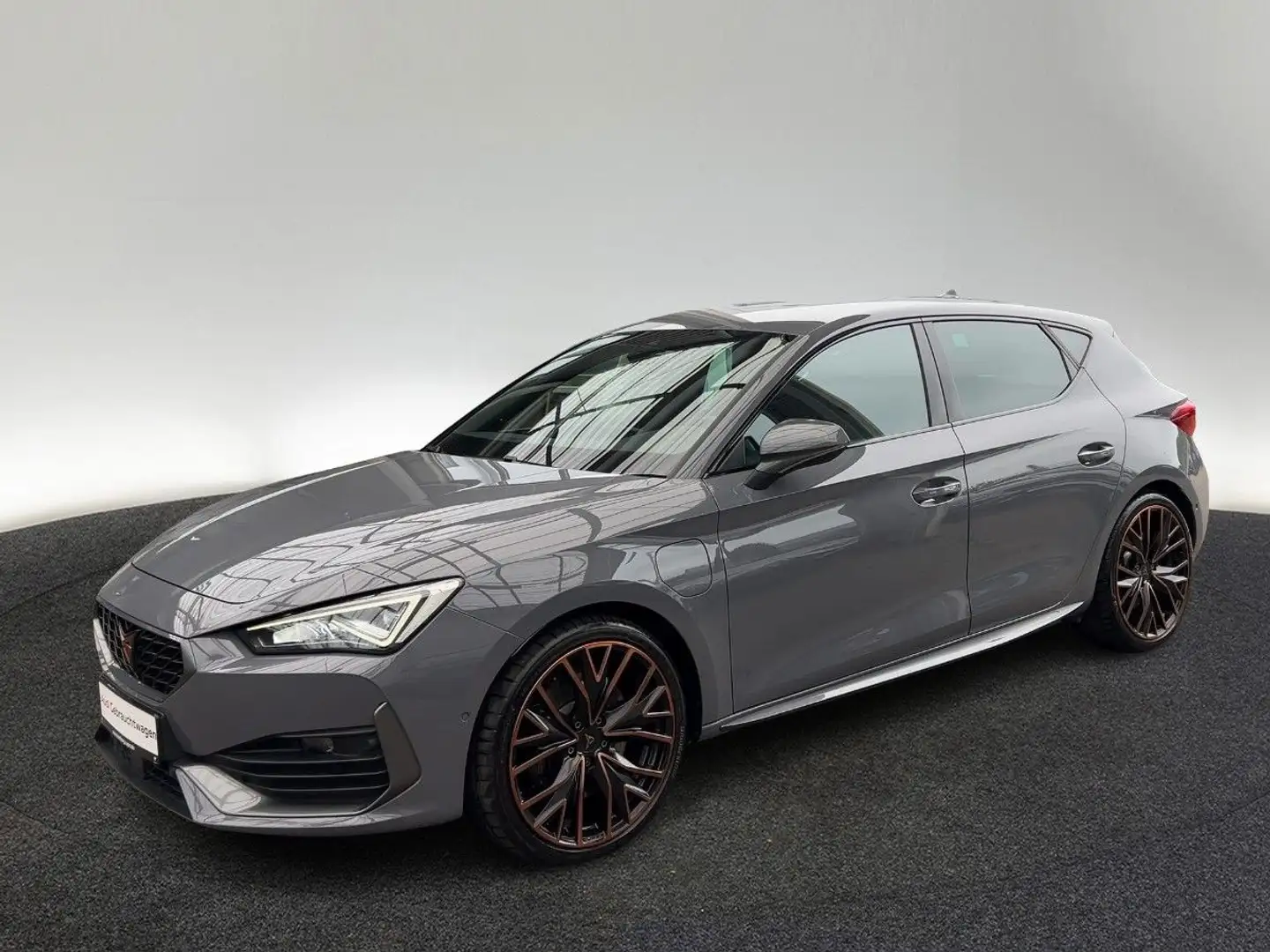 CUPRA Leon VZ 1.4 e-Hybrid DSG Link Kamera Sitzhzg Grau - 2