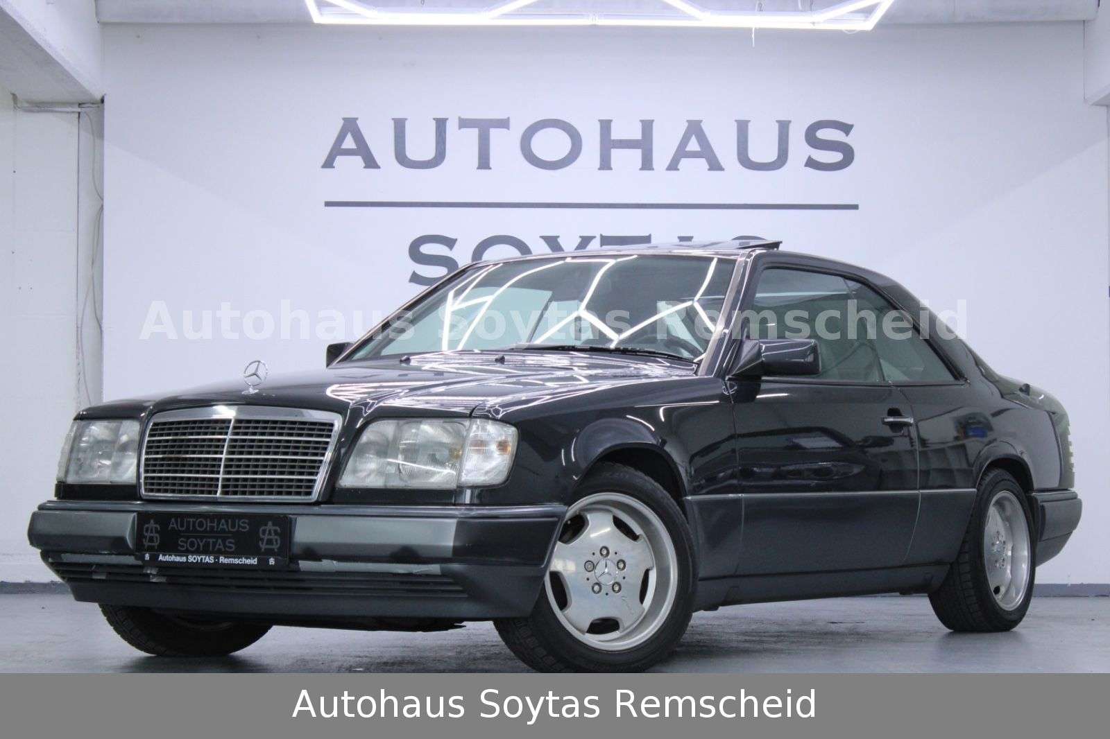 Second hand Mercedes Benz 220 