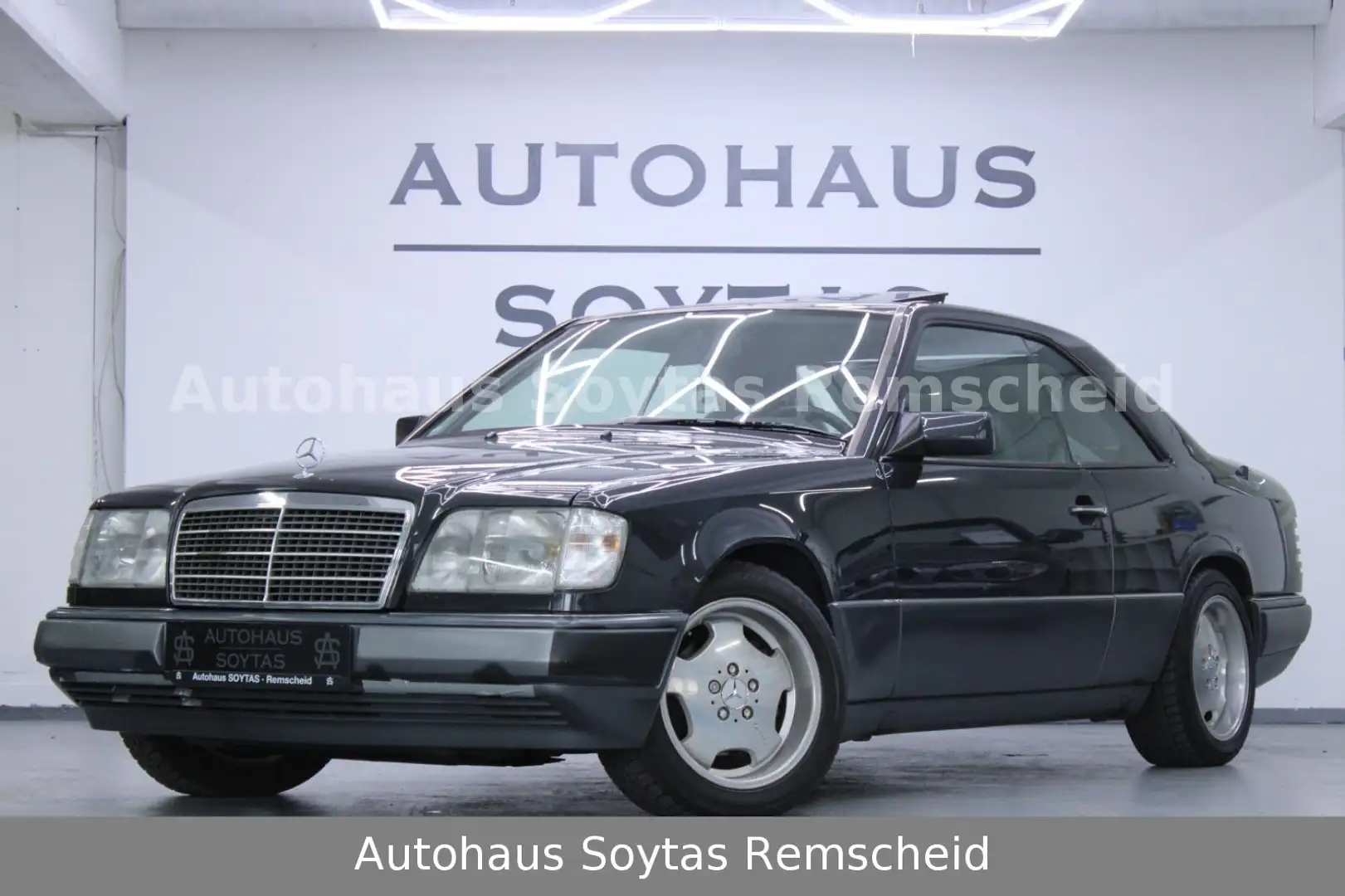 Mercedes-Benz CE 220 *W 124 *1.Hand *Deutsch *Lorinser16'' Schwarz - 1