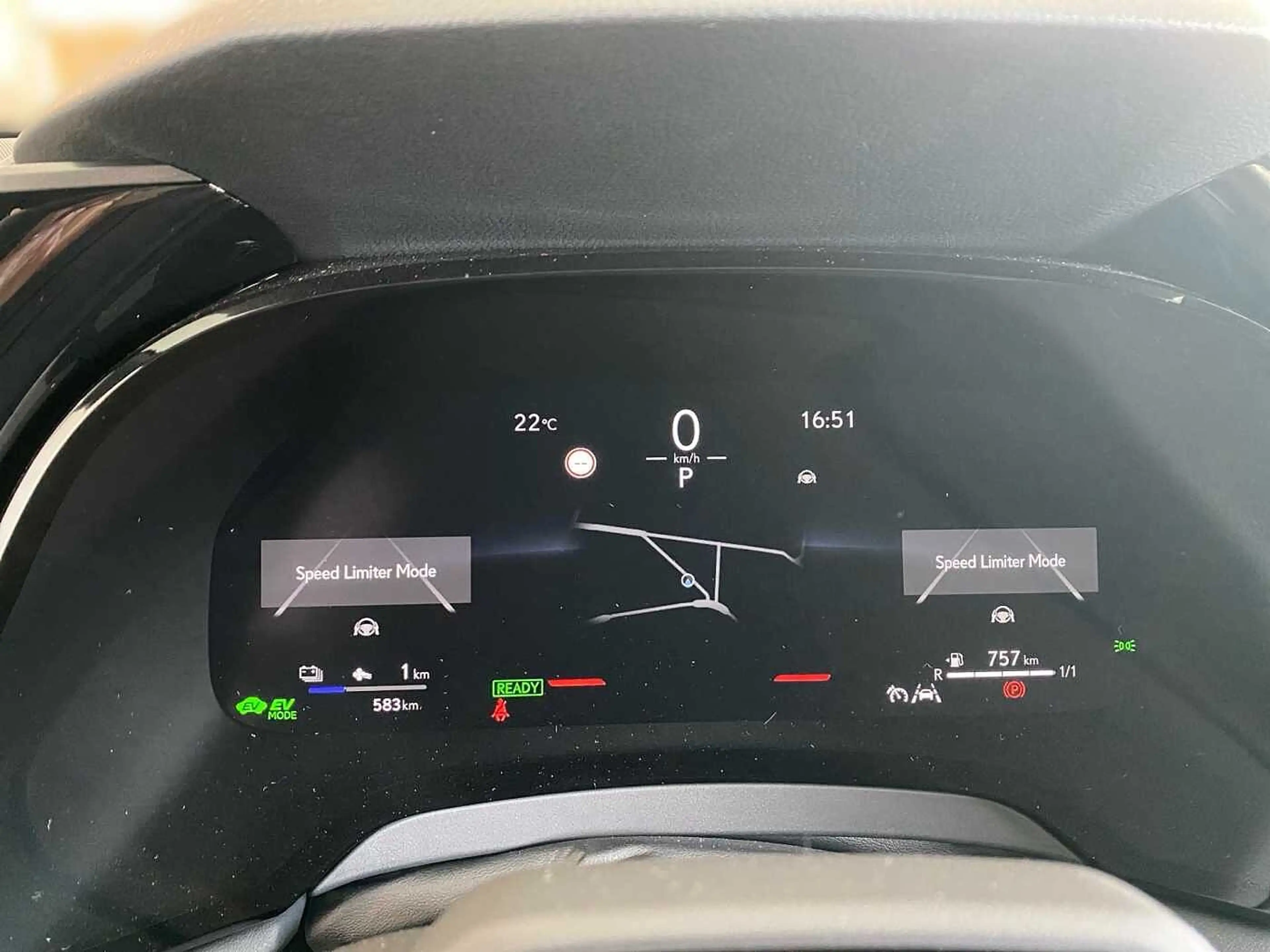 Lexus RX 450h + 2.5 Plug-In Luxury ML Pano — photo 11