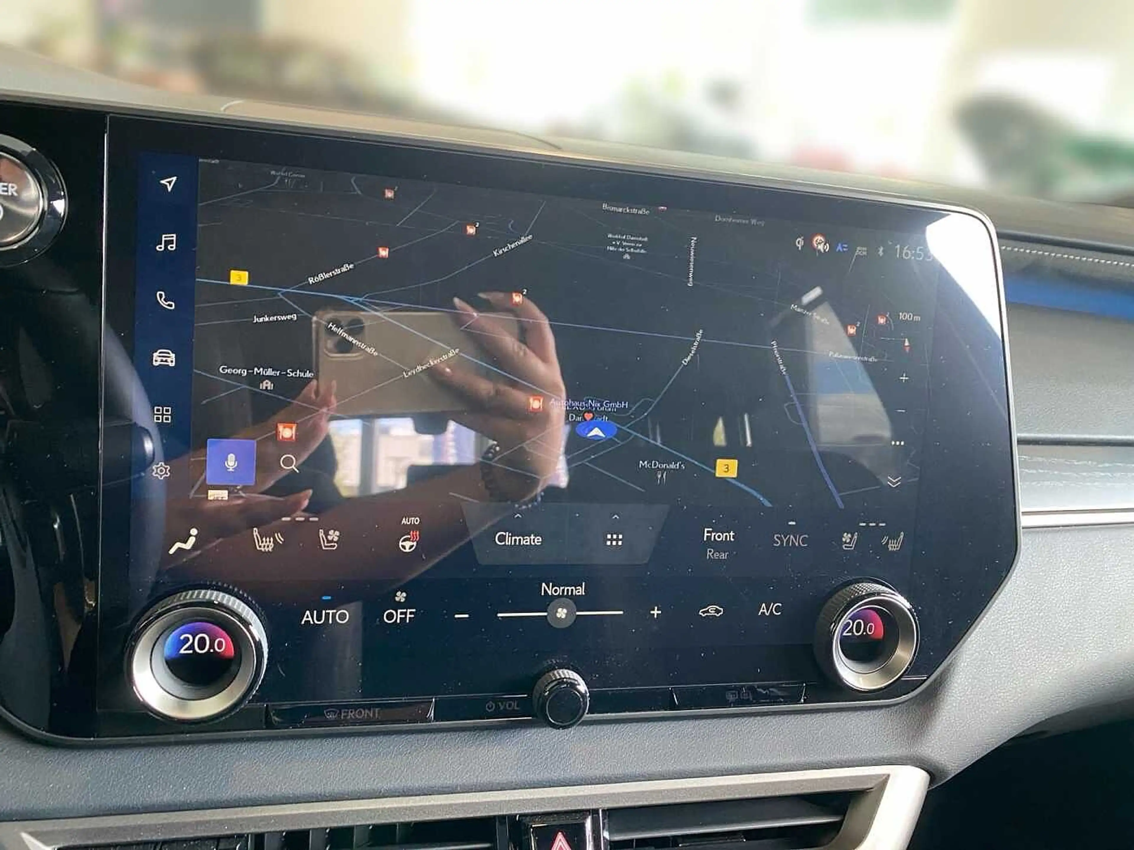 Lexus RX 450h + 2.5 Plug-In Luxury ML Pano — photo 12