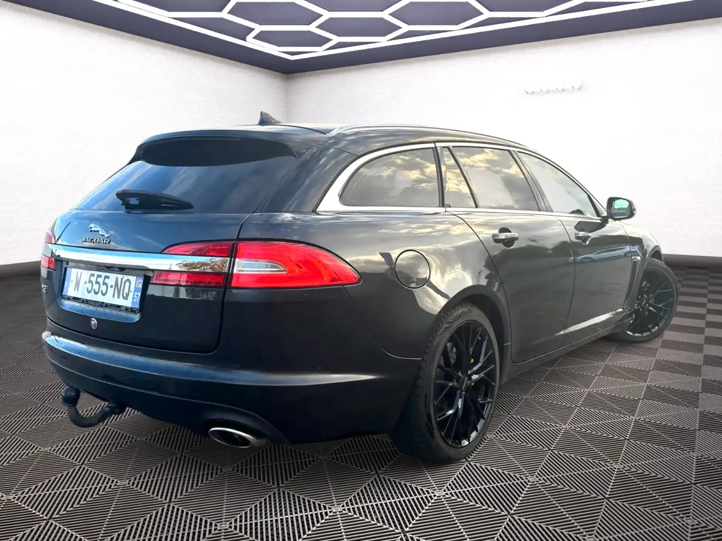 Jaguar XF LUXE PREMIUM Noir - 2