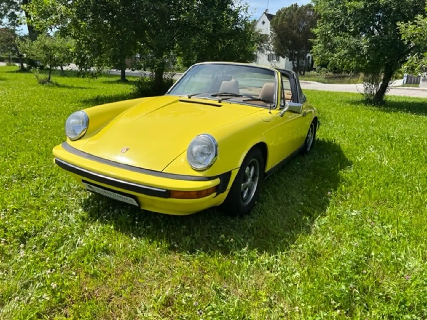 Porsche 911 S Targa Sarı - 2