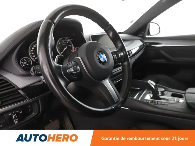 BMW X6 view 11