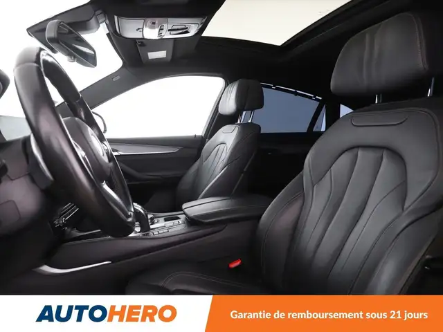 BMW X6 view 10