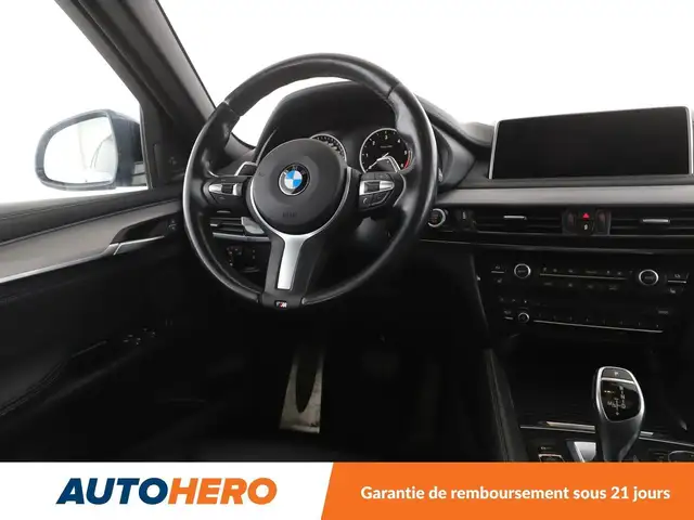 BMW X6 view 13