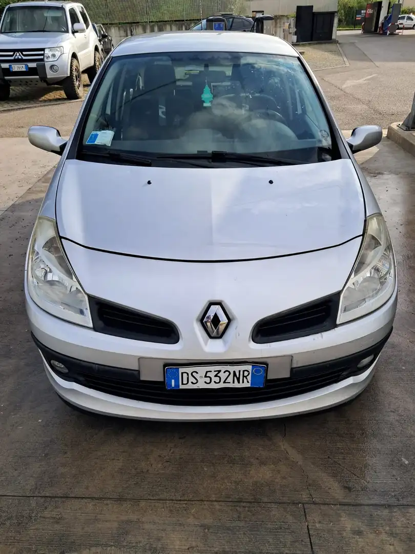 Renault Clio Clio III 2005 5p 1.2 tce Rip Curl 100cv Argento - 1