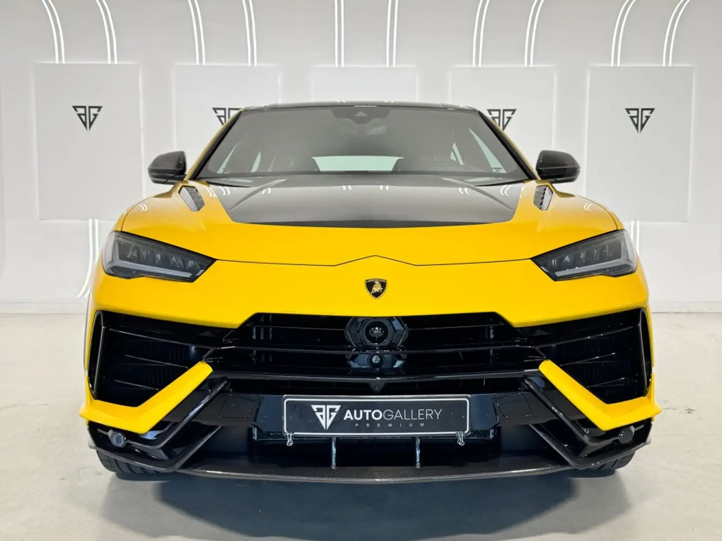 Lamborghini Urus Performante Amarillo - 2