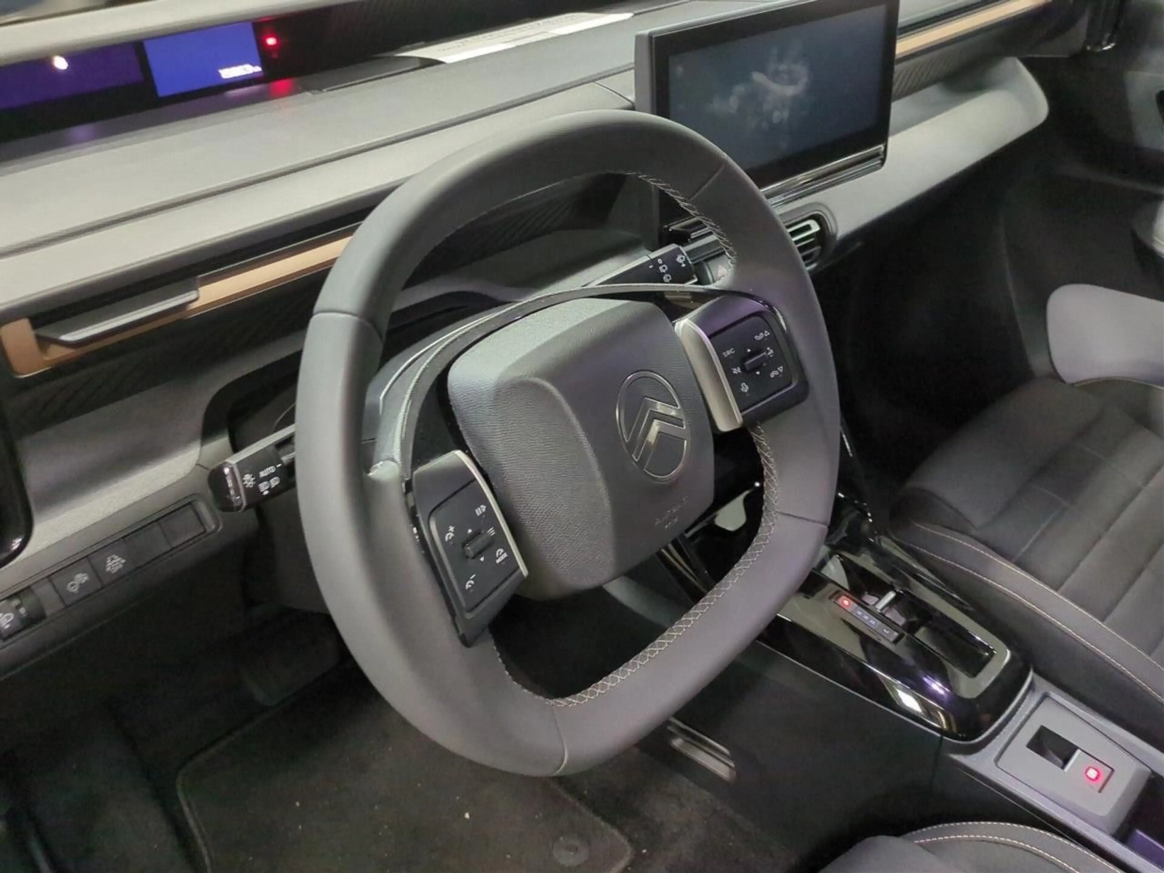 Citroen C3 Aircross Elektromotor 113PS *PDC*KAMERA* — photo 12