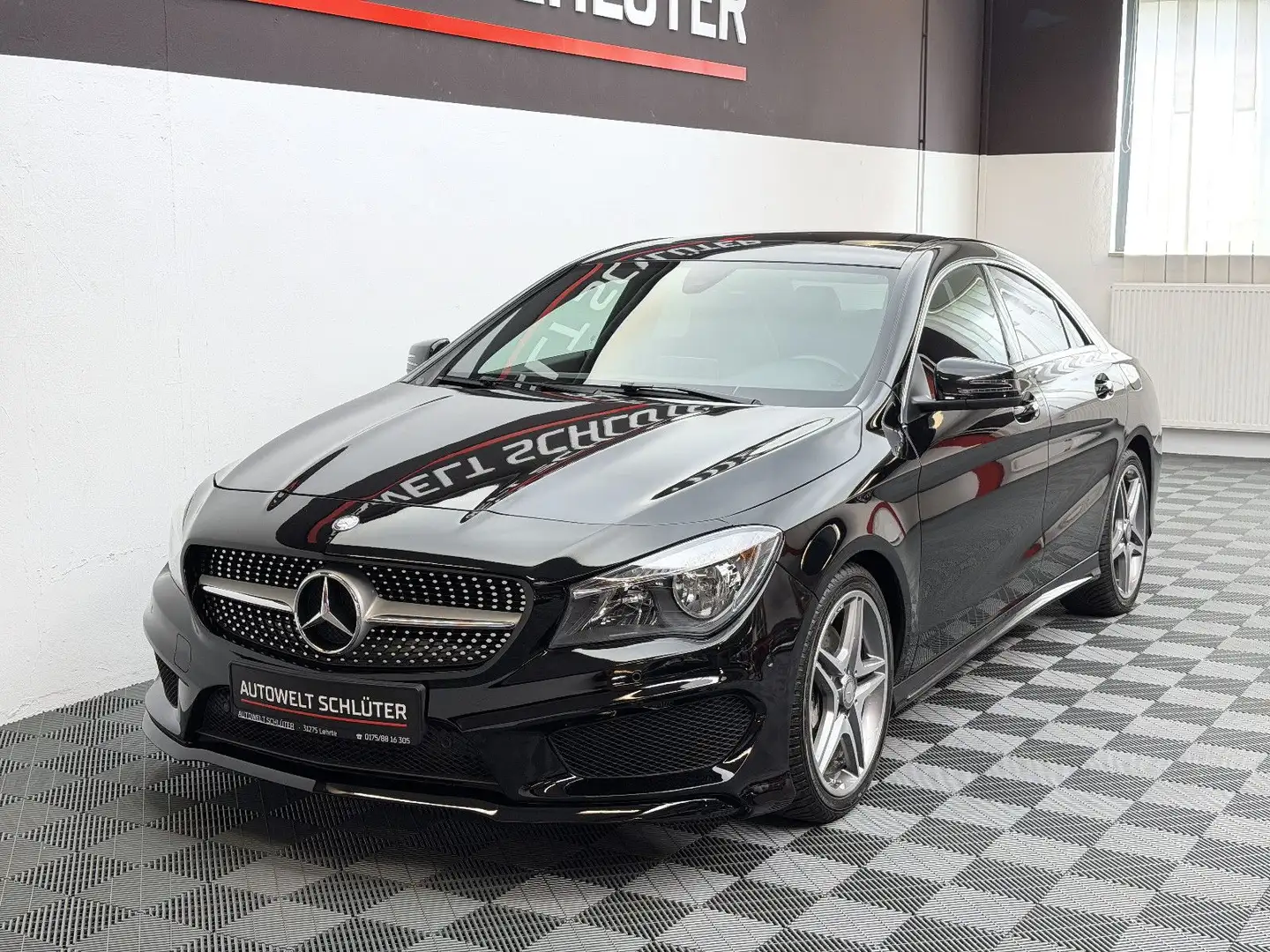 Mercedes-Benz CLA 220 CDI AMG Line Navi*Pano*Kamera*Standhz* Noir - 1